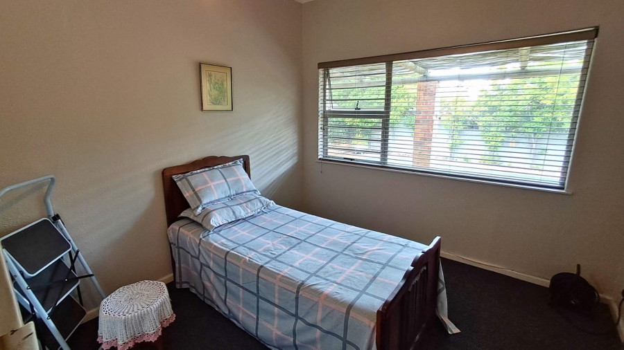 To Let 4 Bedroom Property for Rent in Vredenberg Western Cape